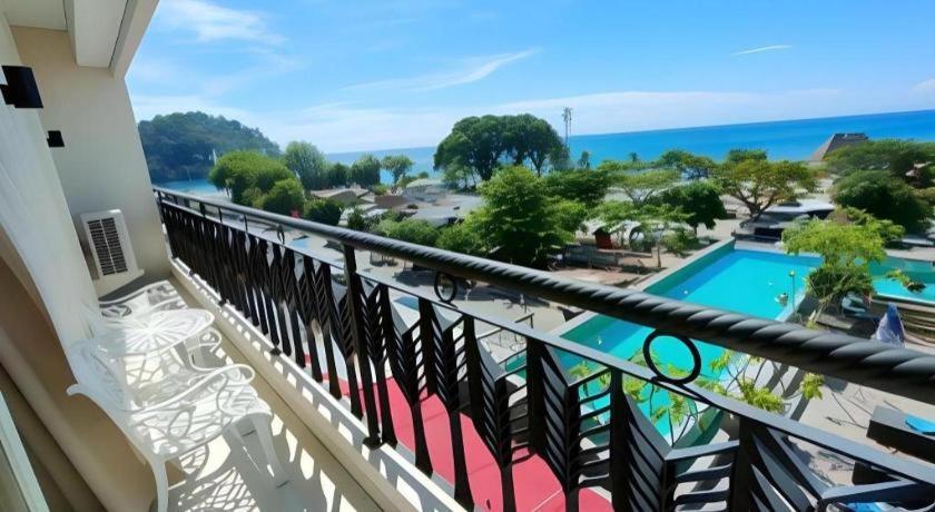 Hw Hotel Padang Екстериор снимка